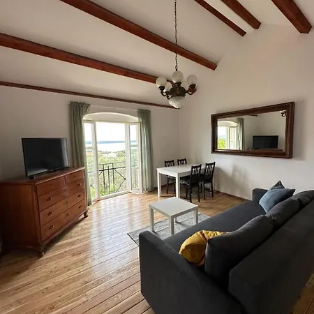 Matisse - 80 M2 With Sea View And Terrace Apartman Nerezine