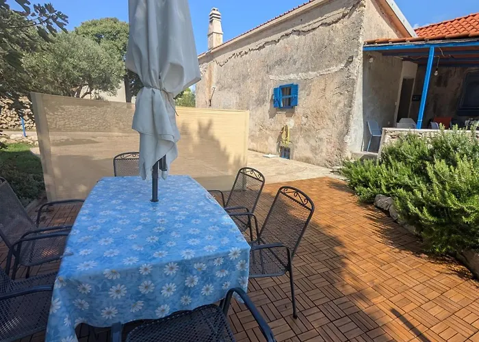 Matisse - 80 M2 With Sea View And Terrace Apartman Nerezine
