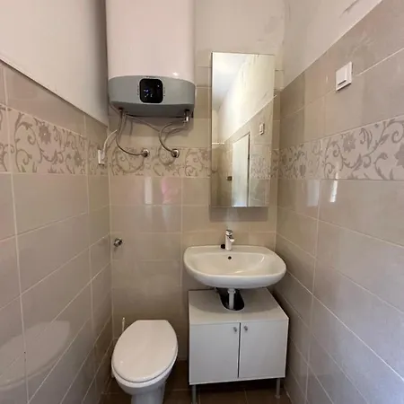 Matisse - 80 M2 With Sea View And Terrace Nerezine