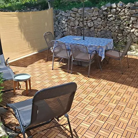 Matisse - 80 M2 With Sea View And Terrace * Nerezine